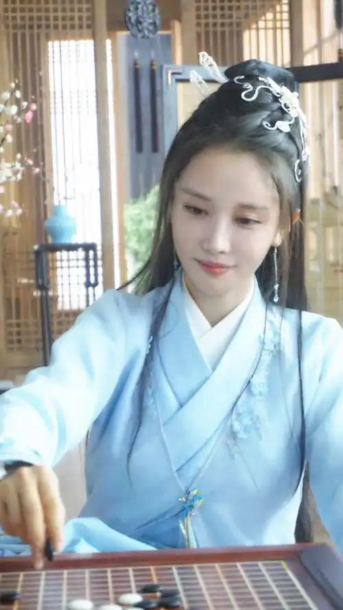 将军在上-秋水-潘时七饰