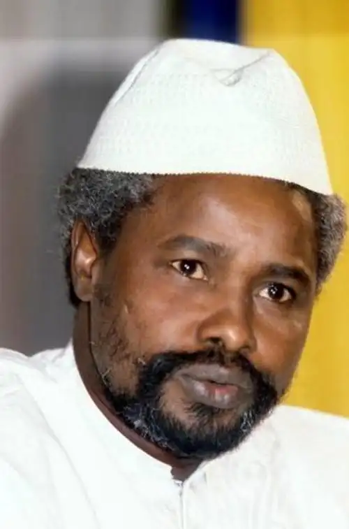 此人40岁成为总统,在位8年,残杀数万人,现在被判处无期徒刑