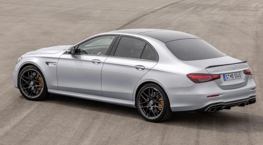 88万元起 对标宝马m5 新款amg e系列上市