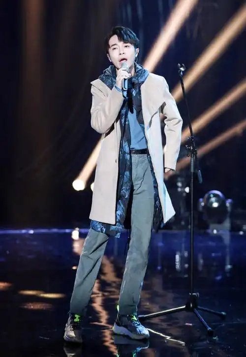 《歌手2019》吴青峰舞台花絮照图片