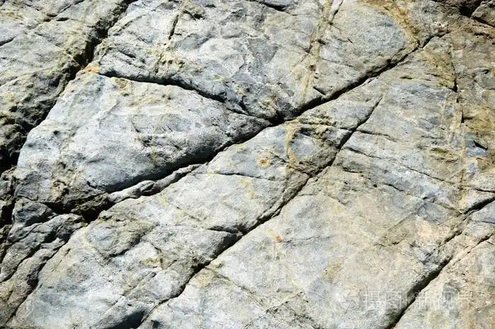 石头和岩石.在性质上的一张照片