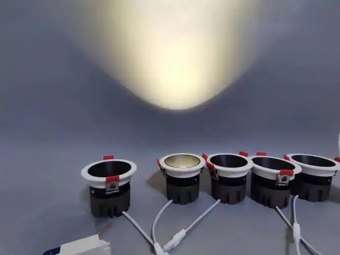 深藏嵌入式防眩光cob射灯