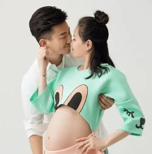 此番也是吴敏霞生完二胎后,复出出任新岗位.