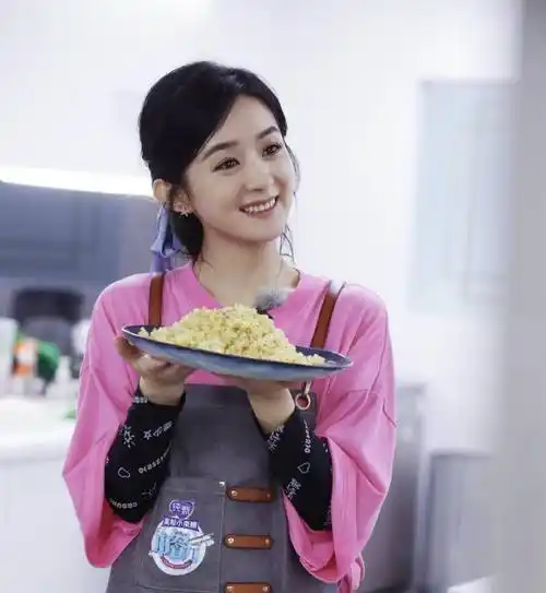 赵丽颖中餐厅翻车狂晒美图挽尊难道只适合活在电视剧里