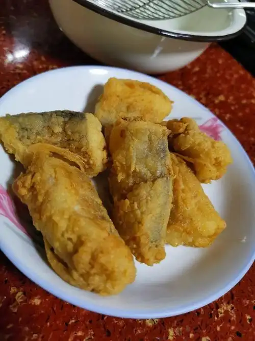 酥酥的软骨鱼 精髓在炸粉的做法