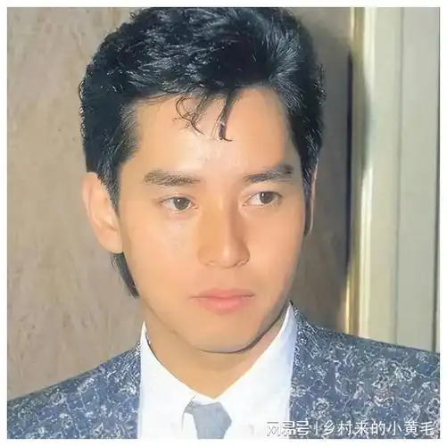 谭咏麟:永不熄灭的青春音符