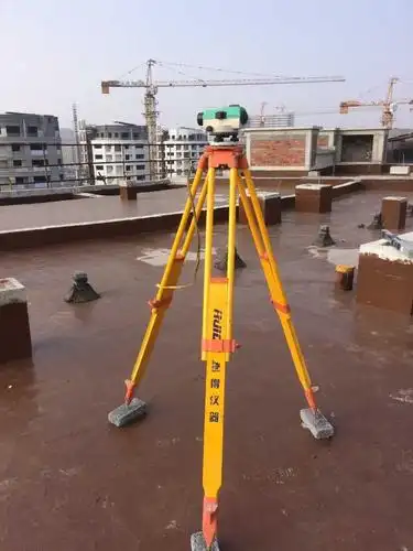 测量工作中用到的水平仪,经纬仪可以测平,定轴线是基于什么原理? - 知