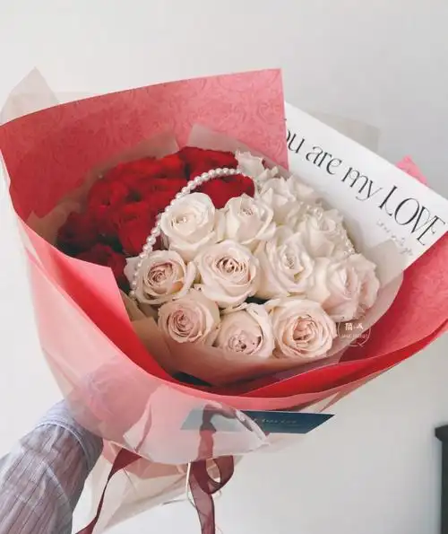 结婚纪念日的玫瑰