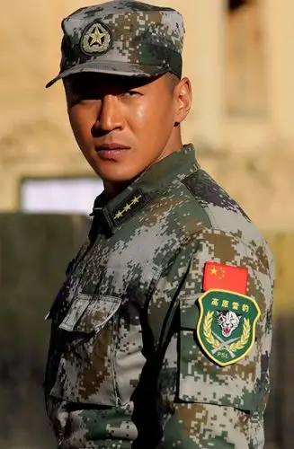 《突击再突击》杀青 王璐不畏艰苦圆"军人梦"