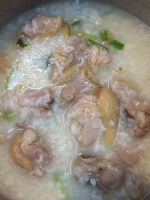 鲜菇滑鸡粥