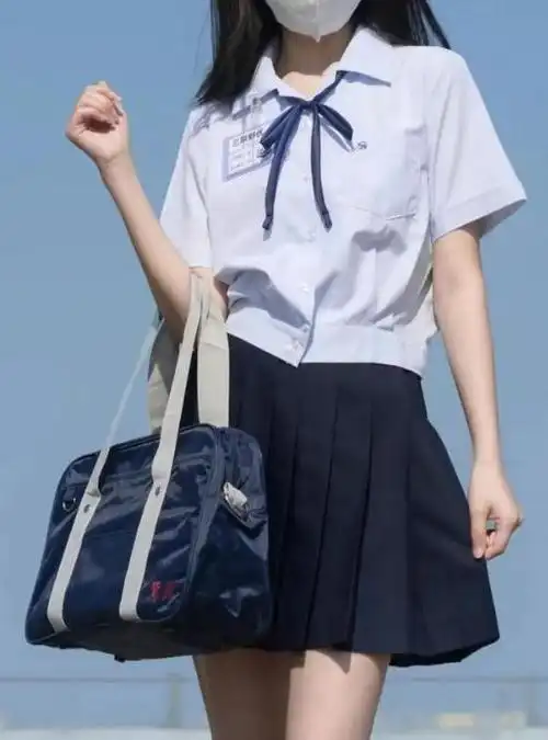 jk制服怎么穿才好看?这些穿搭妙招,今天分享给大家