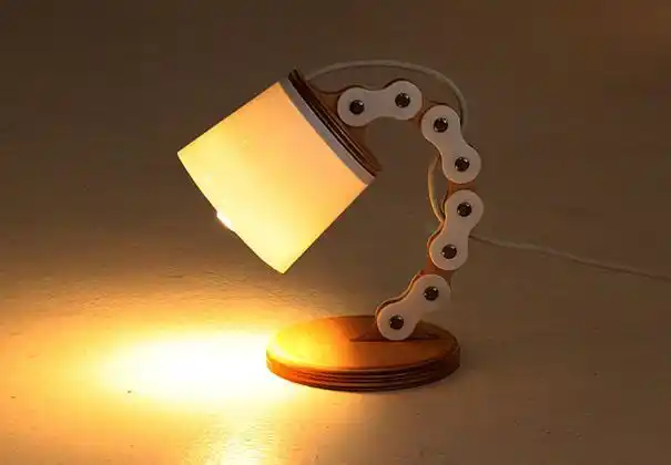 不一样diy灯具之旅链条和盒子的创意台灯图