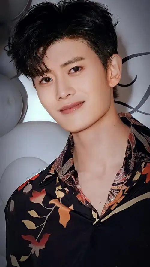 任嘉伦411生日快乐##任嘉伦春暖嘉期岁月相依