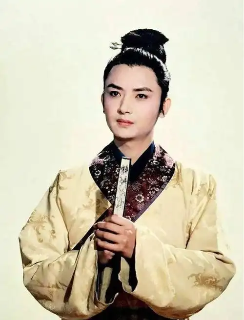 87版红楼梦之柳湘莲剧照冷面柳二郎喜串生旦风月戏文