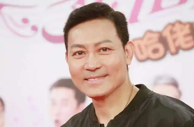 59岁老戏骨曾伟权病逝,完成遗愿低调火化,刘德华古天乐痛心告别