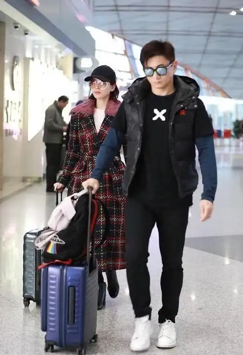 吴奇隆8年婚姻算计暴露太自私,刘诗诗"嫁给爱情"成了笑话