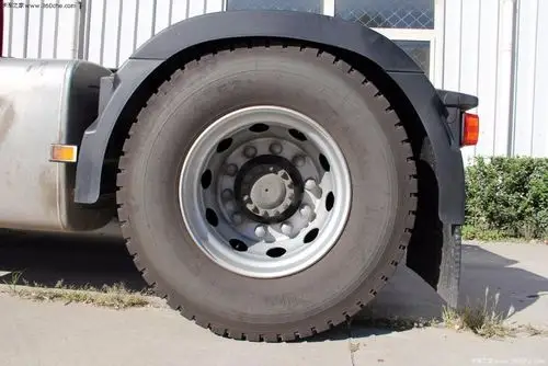 2020 carbon steel tri-axle sulfuric acid semi tank trailer