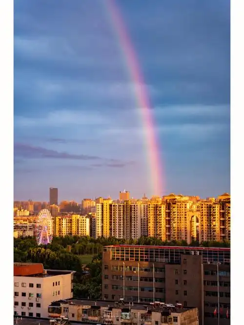 抬头便看到了如此神仙般的景象#石家庄彩虹  #随拍