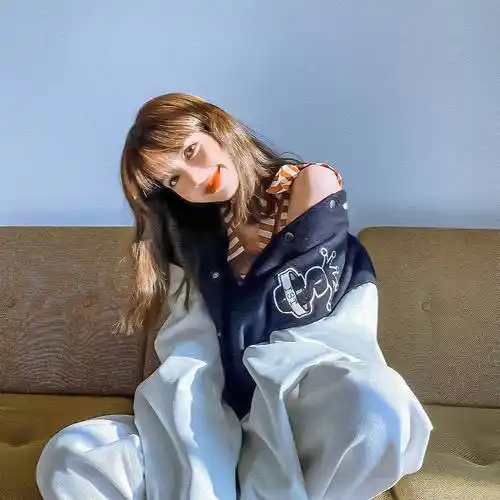 lisa 〖图源网络