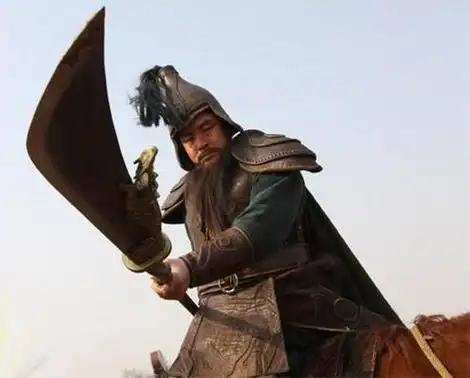 关胜性格特征(水浒传关胜的外貌特点介绍)