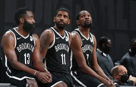 马健解读篮网三巨头破坏力超巅峰勇士欧文决定上限盛赞詹皇