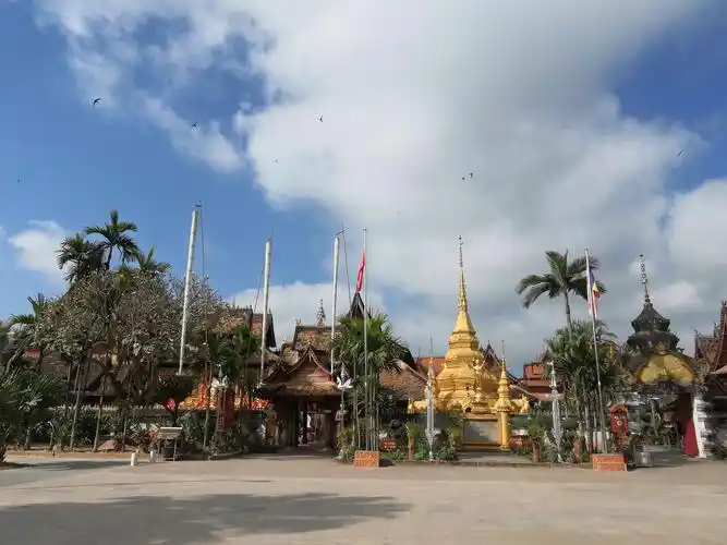 走进西双版纳橄榄坝傣族园写生基地