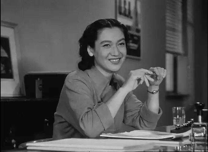 "日本的嘉宝"原节子诞辰102周年……_高清图集_新浪网