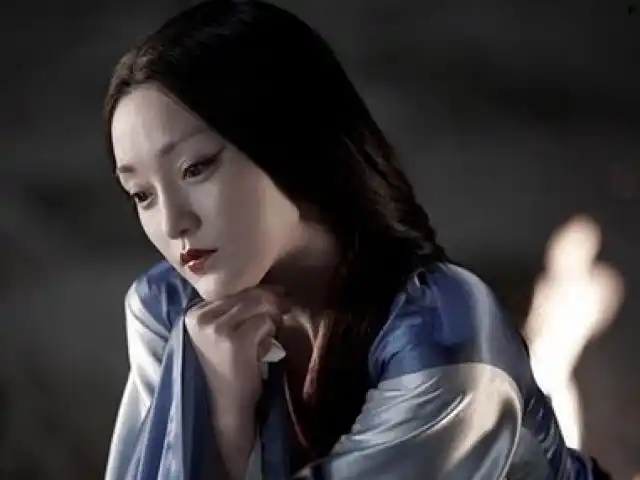 的双女主电影上映,广受大家好评,后来又有白冰和颖儿主演的电视剧播出