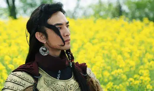 《隋唐4》今日看点:张晓晨版杨藩悲情落幕《隋唐4》今日看点张晓晨