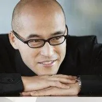 五十岁真实戴眼镜的男生头像_微信头像图片大全