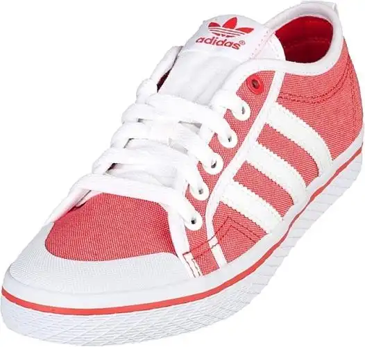 三叶草 女子 限量版经典鞋 白色 q23321