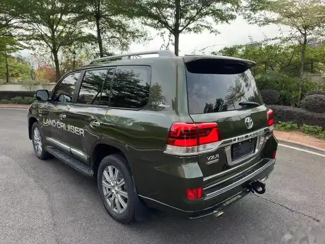 8万 现货:2020款丰田兰德酷路泽4600vxr 军绿色 兰德酷路泽