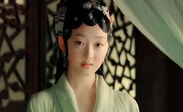 林黛玉不是谁都能演,把蒋梦婕陈晓旭放在一起对比,差距就出来了_热点