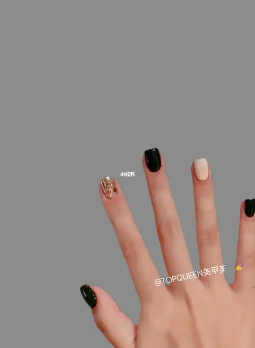 秋冬简单显白跳色搭配美甲