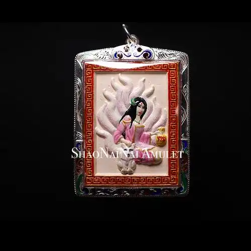 泰国 阿赞明28期 限量版 九尾狐仙 正偏财桃花魅力人缘