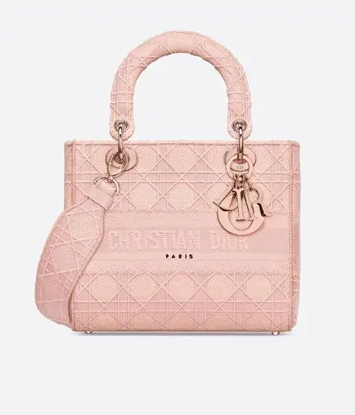 新包| dior 上架2020春夏新包:花卉刺绣,帆布 lady d-lite 戴妃包