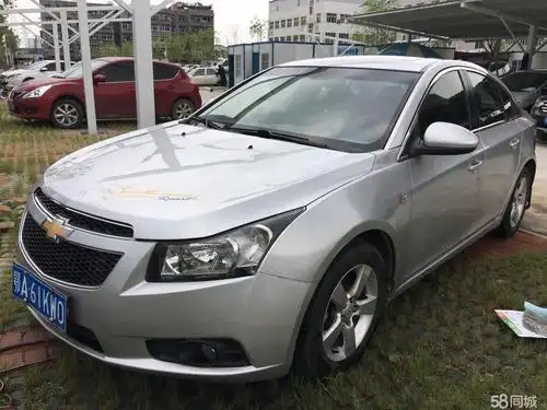 雪佛兰 科鲁兹 2010款 1.6 手动 sl天地版