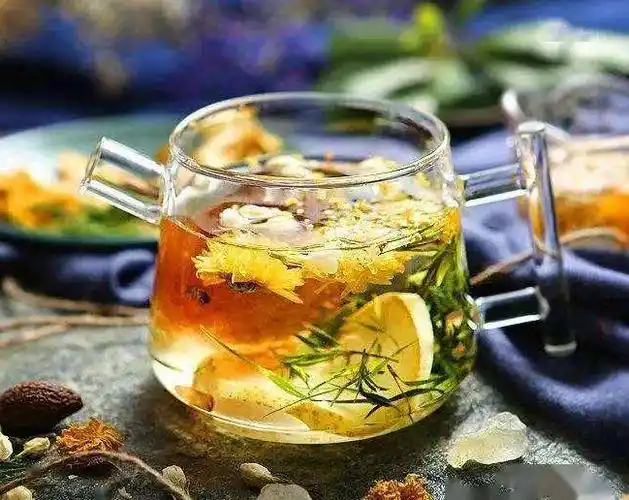 枸杞泡水搭配什么好 枸杞菊花茶怎么泡