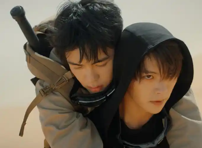 两个人因为《终极笔记》结识,所以说有关两个人的话题也有很多都会让