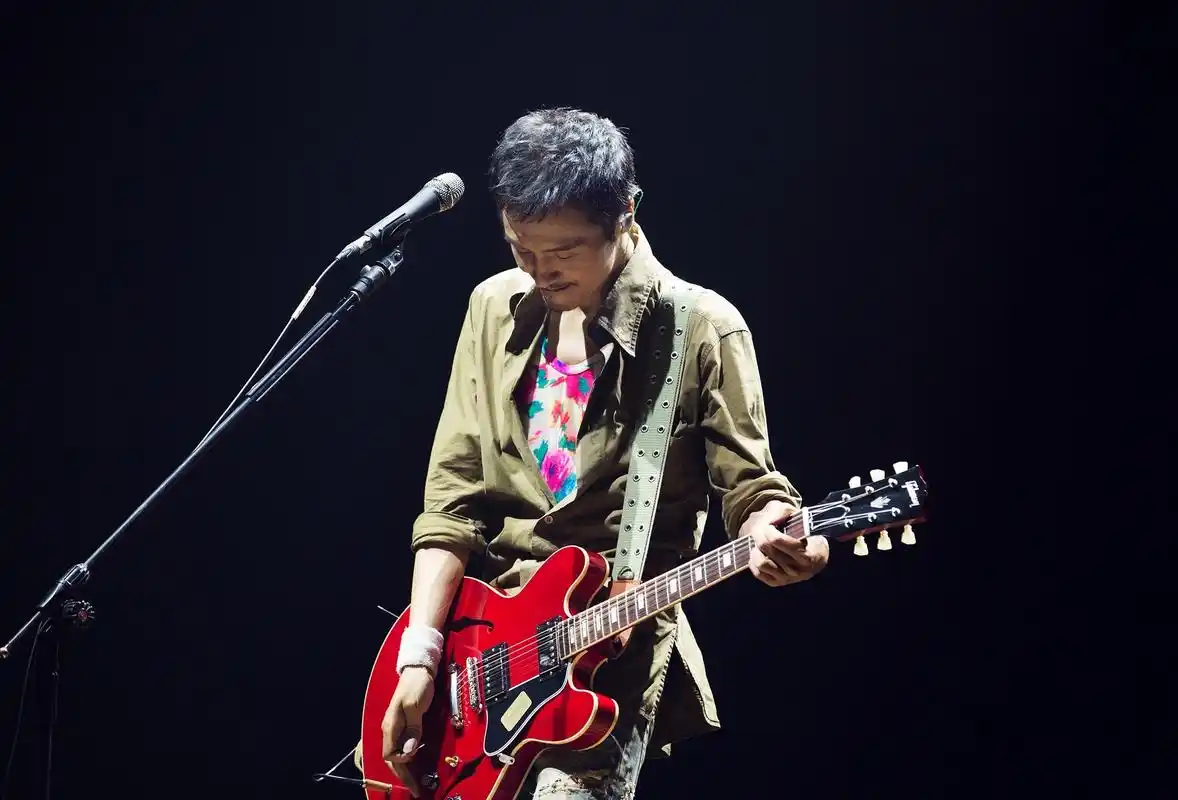 朴树:在这清白之年