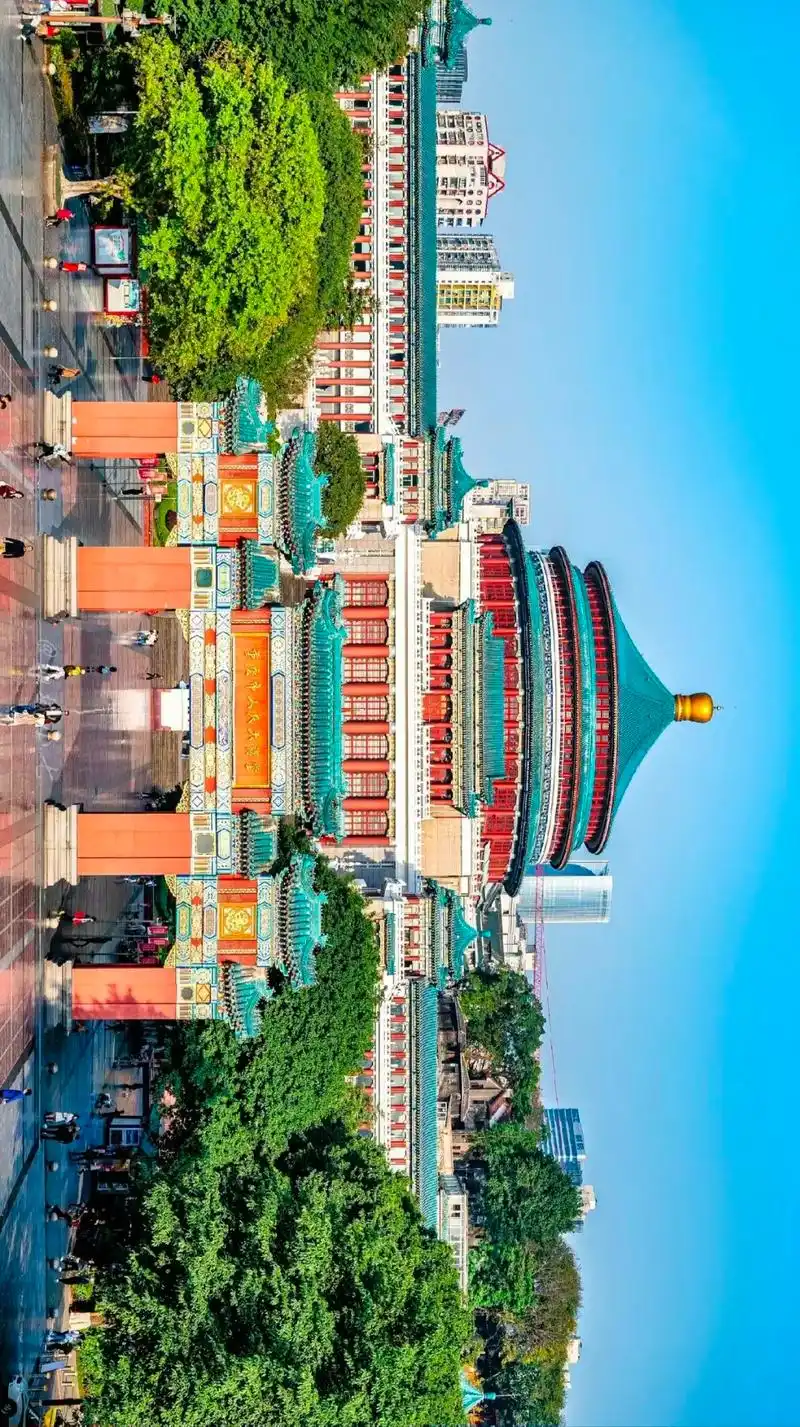 重庆拍照打卡地|大礼堂.绿瓦红墙,宏伟的建筑,庄重的姿态,站 - 抖音