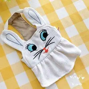 兔子衣服宠物兔图片