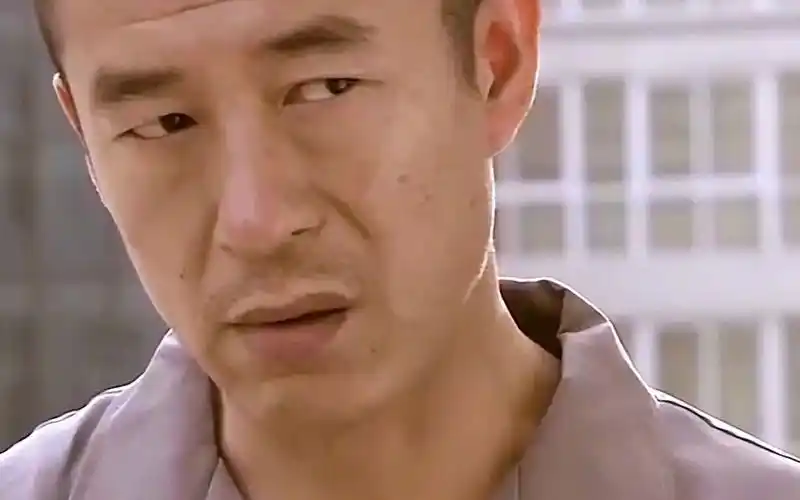 刘华强小弟越狱出逃,一晚上灭了五户,黑帮老大都要怕他三分!