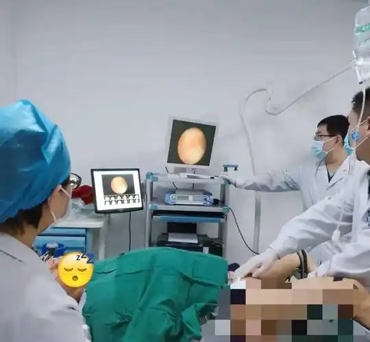 使患者能无痛舒适地接受检查,从而协助泌尿外科医生安全舒适精准的