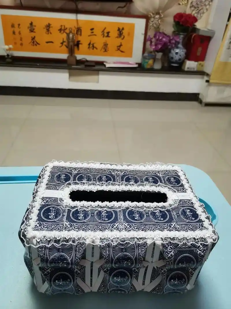 今天在家做手工活,做了个抽纸盒. - 抖音