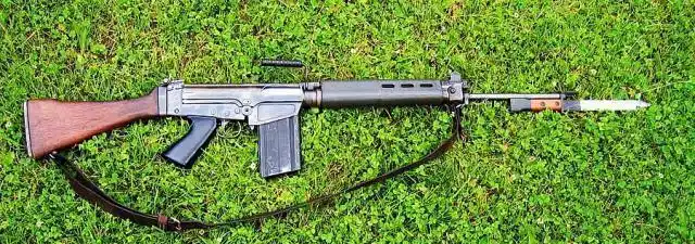 曾经风靡世界的经典不逊色于ak47的名枪fal自动步枪