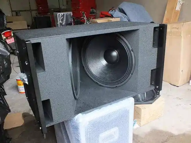 卖全新12寸配套的双18寸2分线阵音响低音炮 ,有产品实物照片!