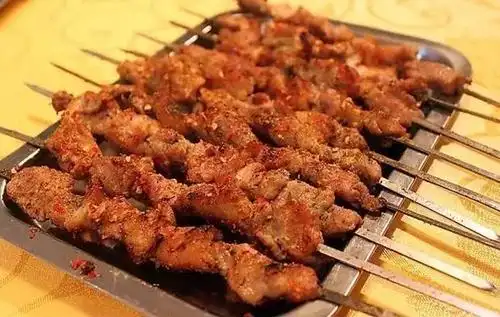 看看咱们内蒙古人是咋样吃羊肉的