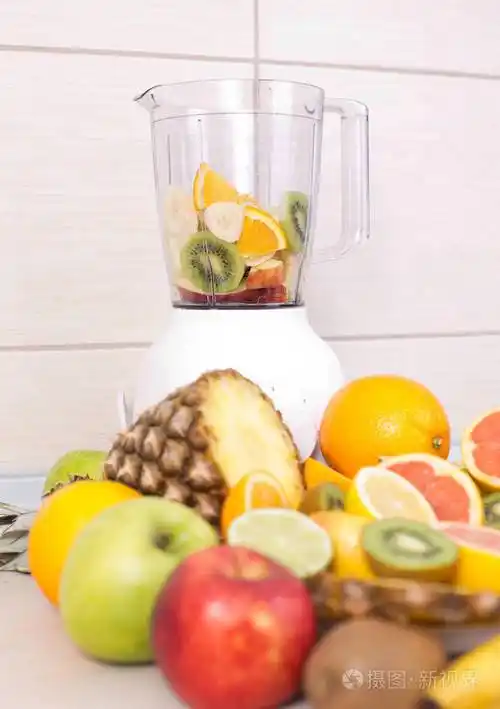 同组的水果搅拌机