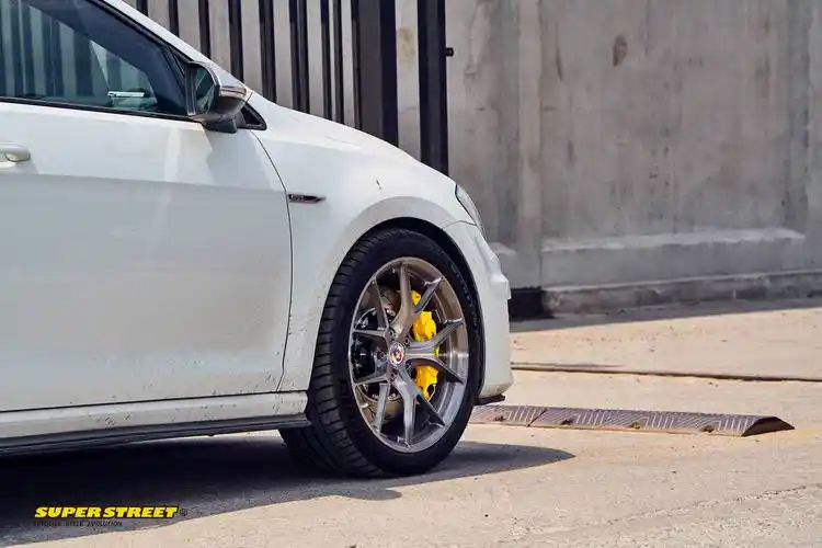 颜值提升走街利器高尔夫gti改装inspeed刹车套件